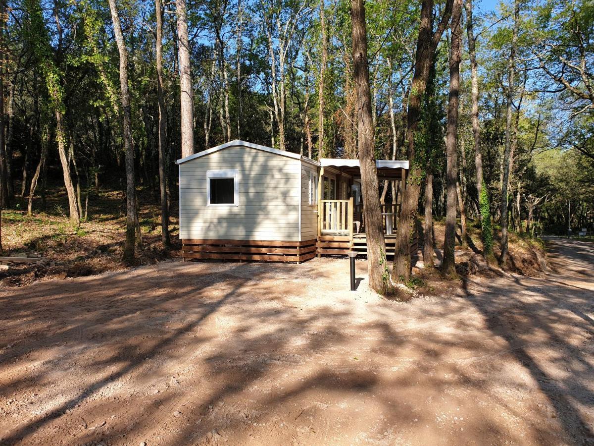 Camping De Graniers Monoblet Exterior photo